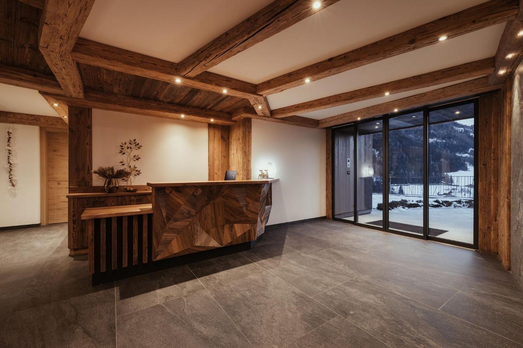 Luxury Chalet P オルティゼーイ エクステリア 写真