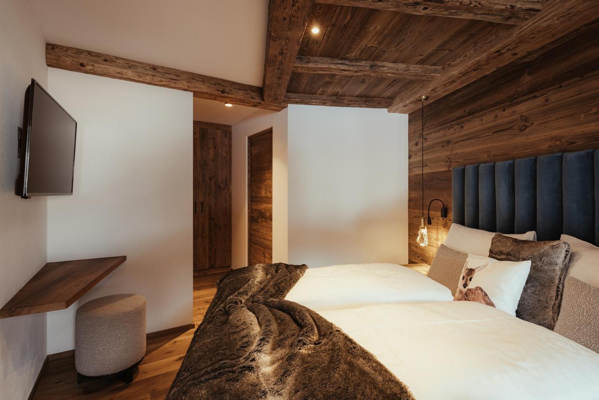 Luxury Chalet P オルティゼーイ エクステリア 写真