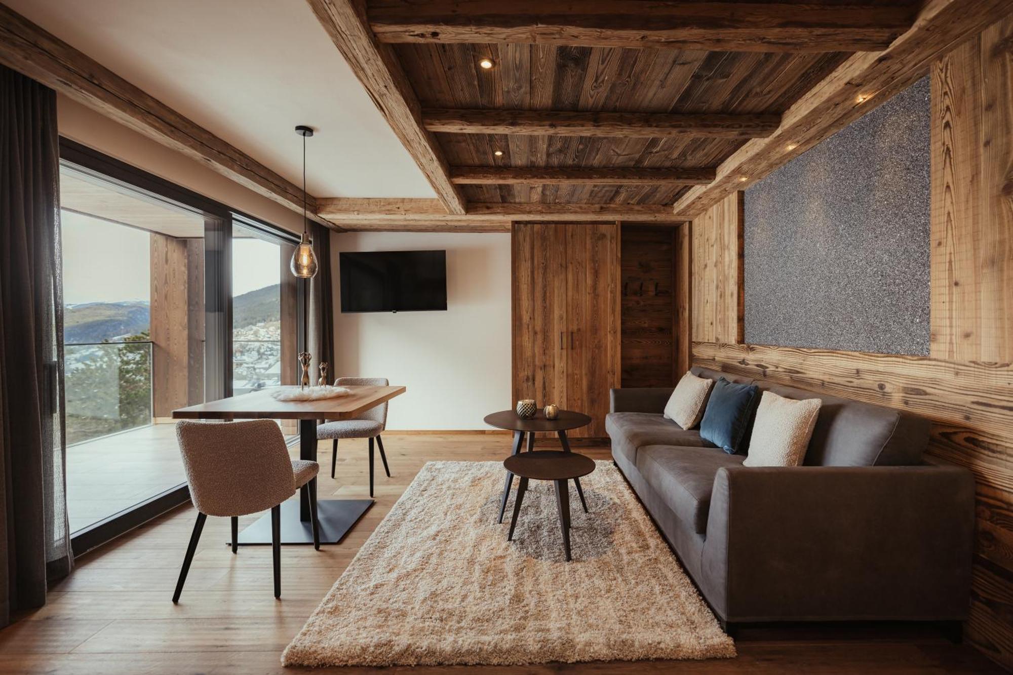 Luxury Chalet P オルティゼーイ エクステリア 写真