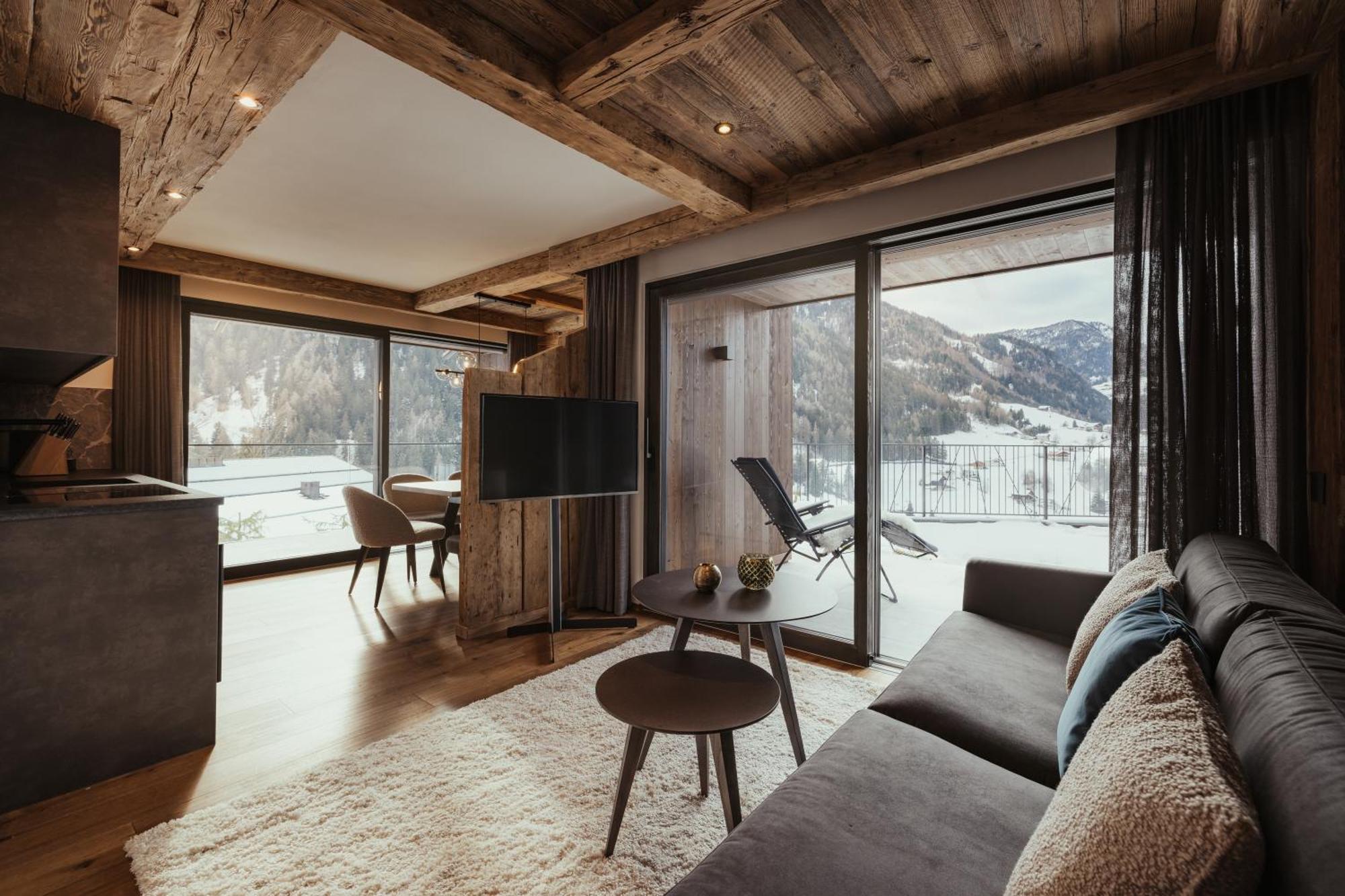 Luxury Chalet P オルティゼーイ エクステリア 写真